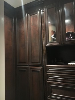 Custom made closet cabinets Richmond, TX