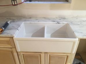 Cabinet Painting in Rosharon, TX (1)