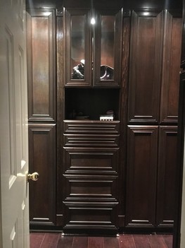 Custom made closet cabinets Richmond, TX
